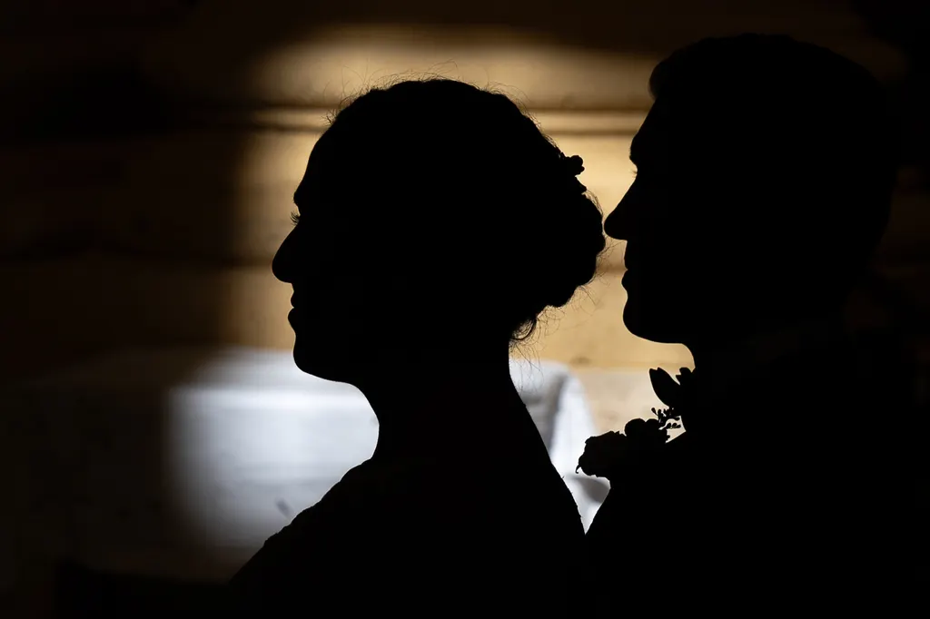 Ritratto in controluce, sposi