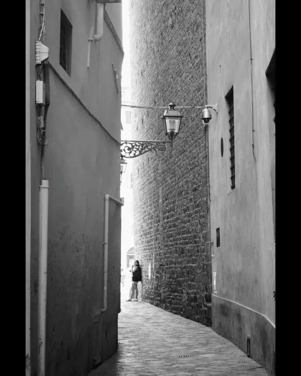 La luce in fondo al vicolo